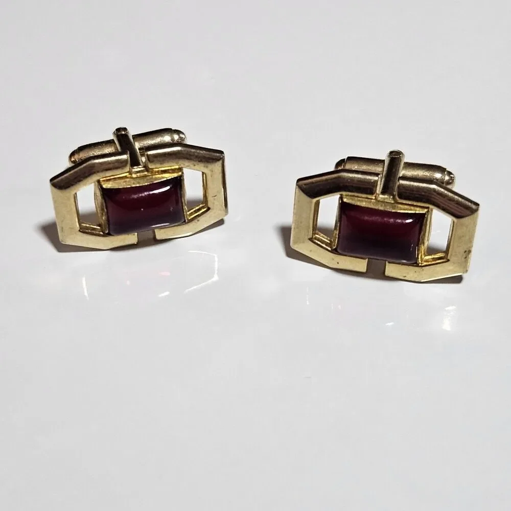 Anson Vintage Gold Tone Cufflinks with Rectangular Red Lucite